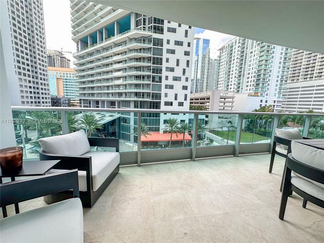 1331 Brickell Bay Dr 506, Miami, FL 33131
