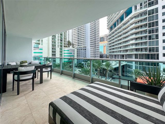 1331 Brickell Bay Dr 506, Miami, FL 33131