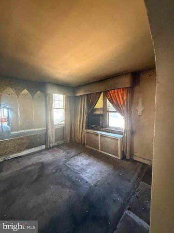 7251 LAWNDALE AVENUE, Philadelphia, PA 19111