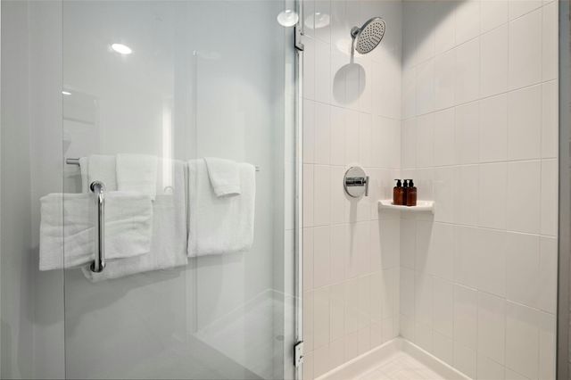 49 Navasota ST 216, Austin, TX 78702