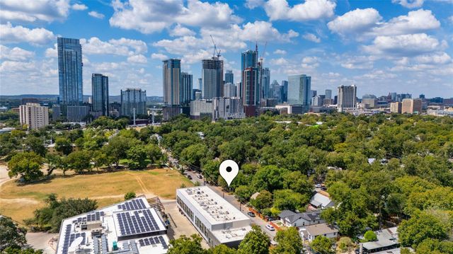 49 Navasota ST 216, Austin, TX 78702