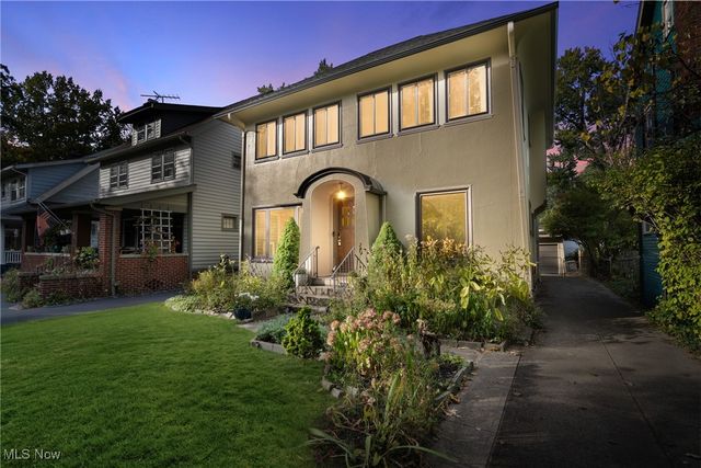 3007 Edgehill Road, Cleveland Heights, OH 44118