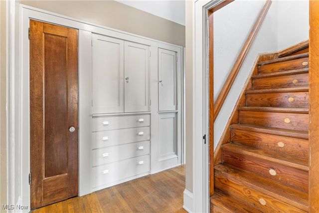 3007 Edgehill Road, Cleveland Heights, OH 44118