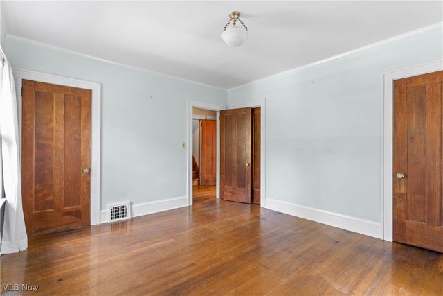 3007 Edgehill Road, Cleveland Heights, OH 44118