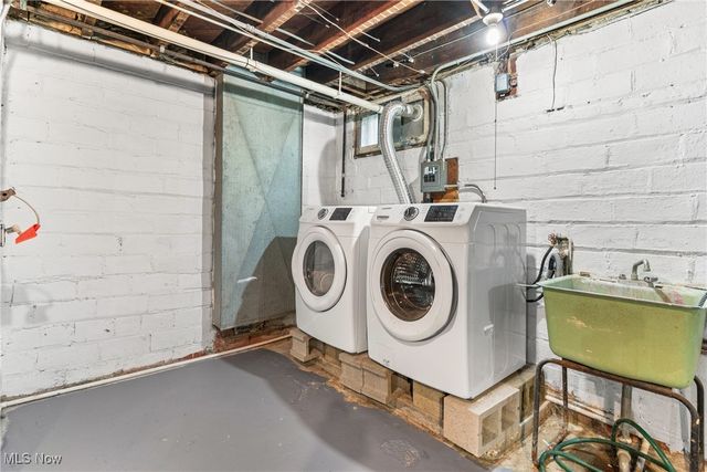 3007 Edgehill Road, Cleveland Heights, OH 44118