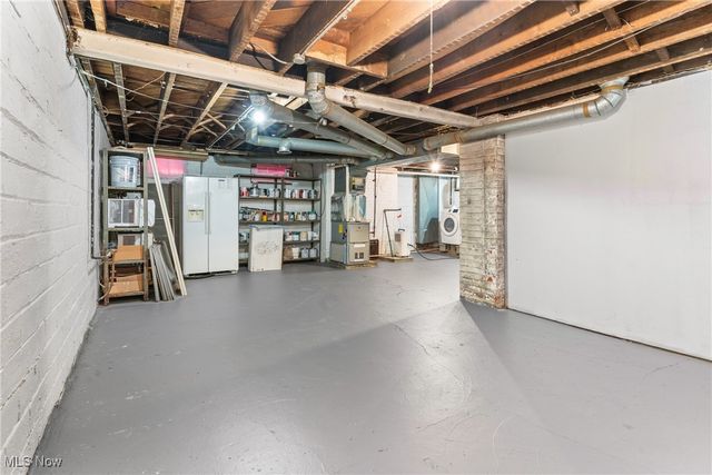 3007 Edgehill Road, Cleveland Heights, OH 44118