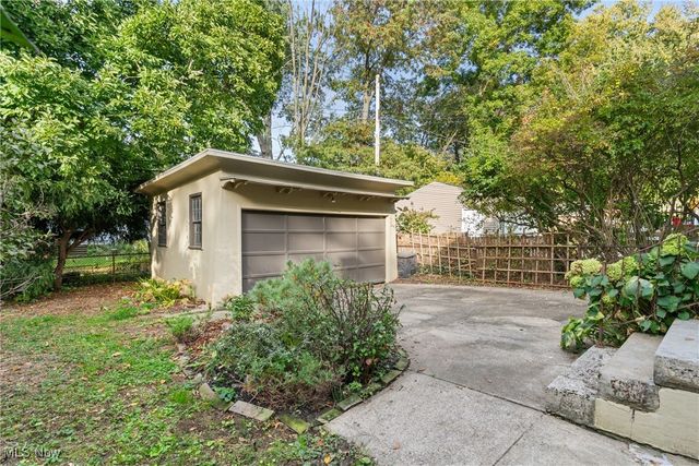 3007 Edgehill Road, Cleveland Heights, OH 44118