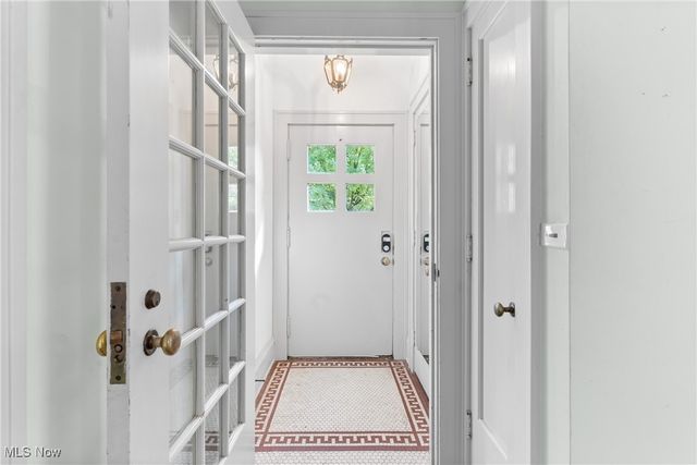 3007 Edgehill Road, Cleveland Heights, OH 44118