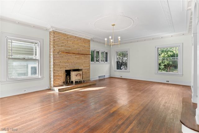 3007 Edgehill Road, Cleveland Heights, OH 44118