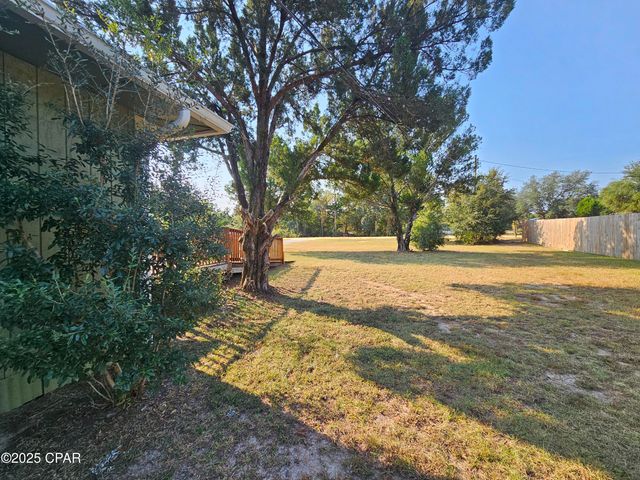 711 Heavener Lane, Southport, FL 32409