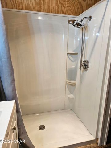 711 Heavener Lane, Southport, FL 32409