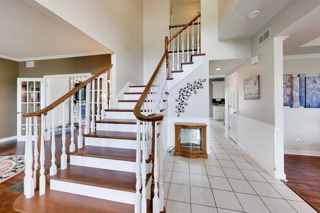 1904 Dakota Ridge, Johnsburg, IL 60051