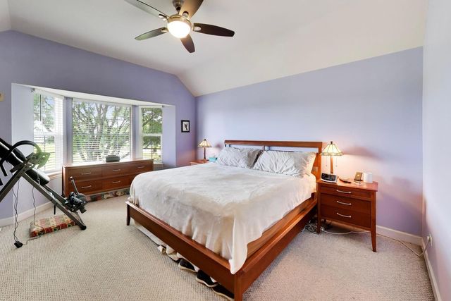 1904 Dakota Ridge, Johnsburg, IL 60051
