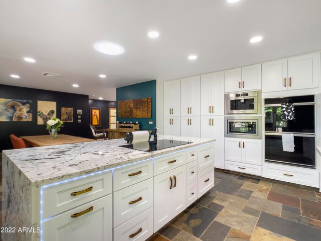 1834 E RIVIERA Drive, Tempe, AZ 85282