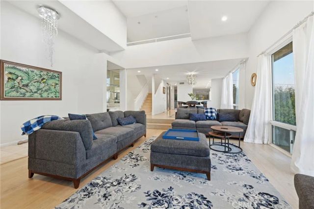 12815 Via Nestore, Del Mar, CA 92014