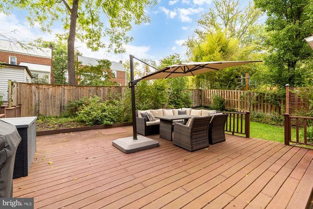 8312 GREENWOOD AVE, Takoma Park, MD 20912