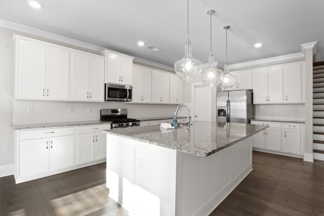 9814 Haven Port Lane, Ooltewah, TN 37363