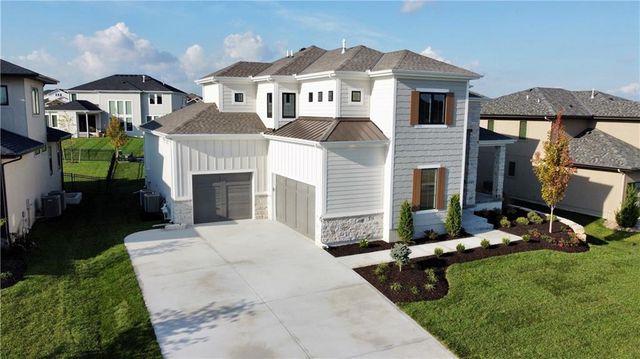 12502 W 170th Terrace, Overland Park, KS 66221