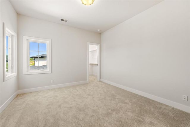 12502 W 170th Terrace, Overland Park, KS 66221