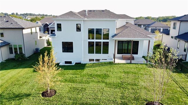 12502 W 170th Terrace, Overland Park, KS 66221