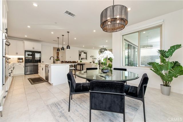 295 Autumn Way, Rancho Mission Viejo, CA 92675