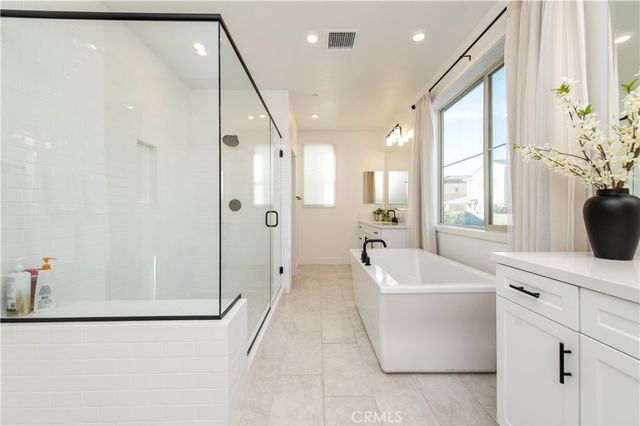 295 Autumn Way, Rancho Mission Viejo, CA 92675