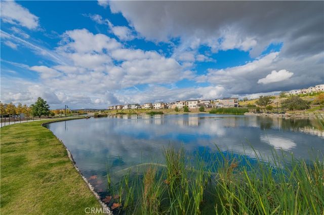 295 Autumn Way, Rancho Mission Viejo, CA 92675