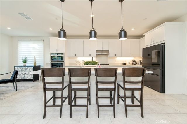 295 Autumn Way, Rancho Mission Viejo, CA 92675