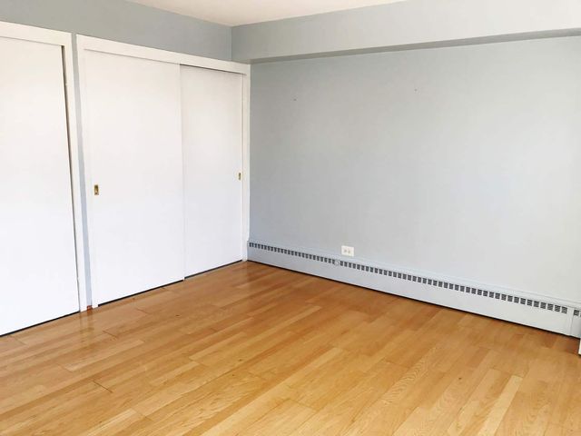 6030 N SHERIDAN Road 301, Chicago, IL 60660
