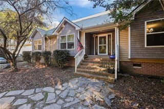 952 Flat Swamp Road, Denton, NC 27239