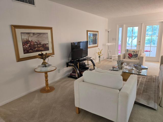 2901 Victoria Circle A1, Coconut Creek, FL 33066