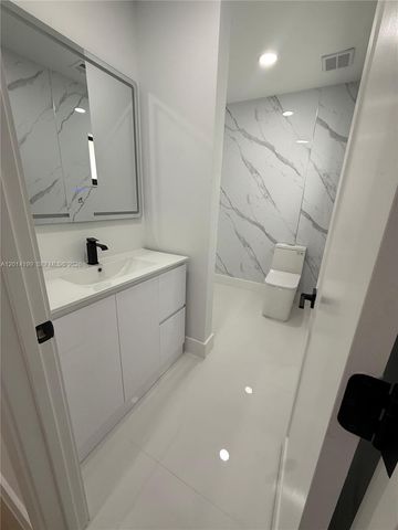 2951 NW 57th St, Miami, FL 33142
