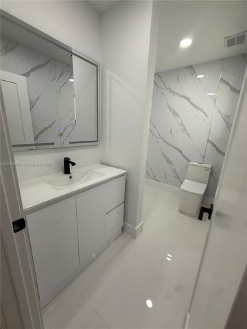 2951 NW 57th St, Miami, FL 33142