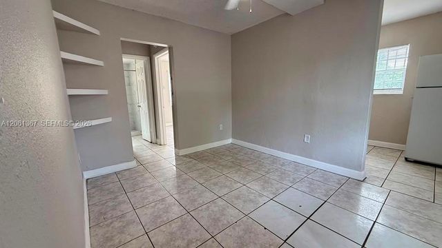 6901 NW 8th Ave 2, Miami, FL 33150