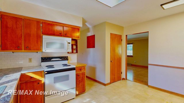 1100 Sauk Lane, Saginaw, MI 48638