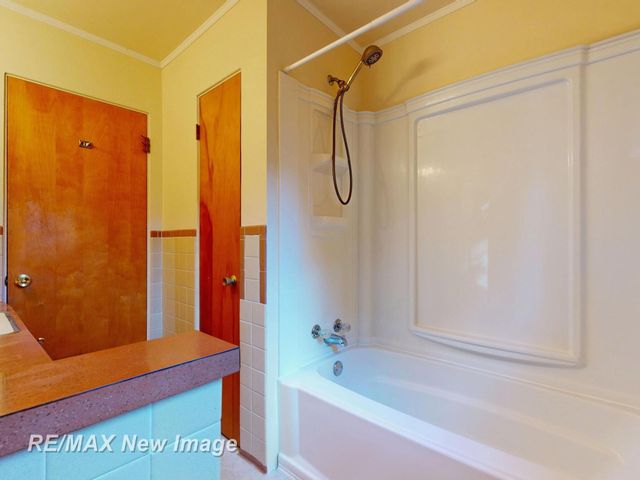 1100 Sauk Lane, Saginaw, MI 48638