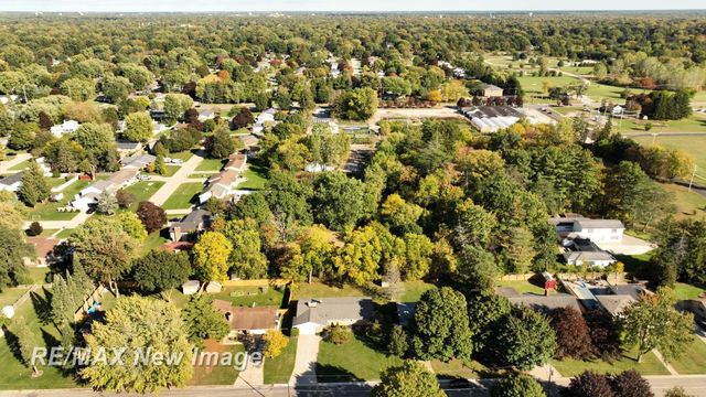 1100 Sauk Lane, Saginaw, MI 48638