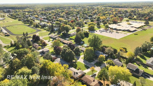 1100 Sauk Lane, Saginaw, MI 48638