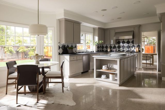 776 Cambridge Avenue, Menlo Park, CA 94025