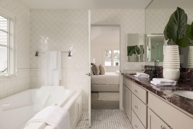 776 Cambridge Avenue, Menlo Park, CA 94025