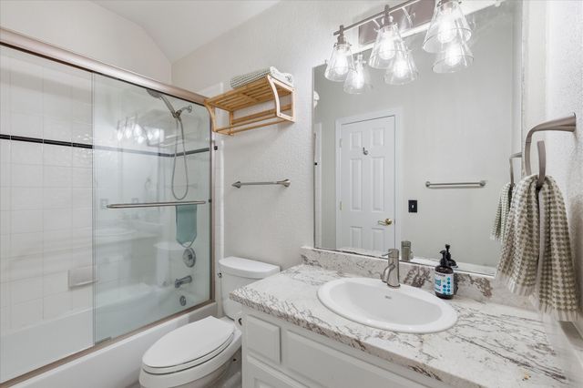 5120 Remington Park Drive, Flower Mound, TX 75028
