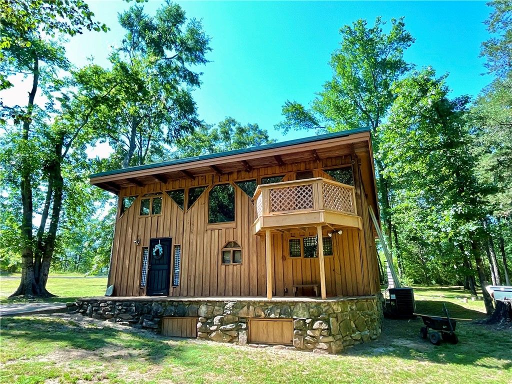 29 Delsie Street, Clarksville, AR 72830