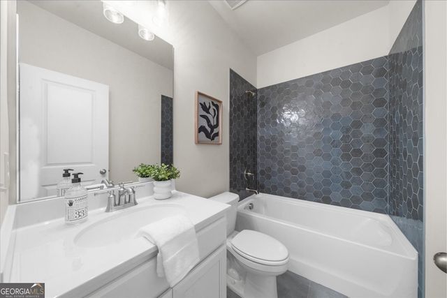 8620 Standing Stone, Ball Ground, GA 30107