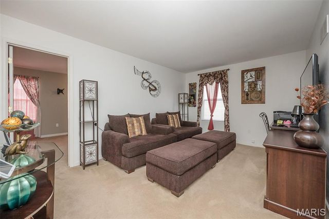 47 Westhaven Meadows Drive, Belleville, IL 62220