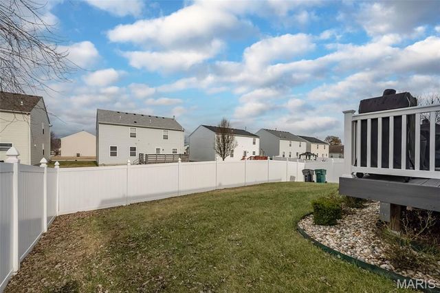 47 Westhaven Meadows Drive, Belleville, IL 62220