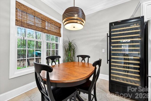 6415 Wakehurst Road, Charlotte, NC 28226