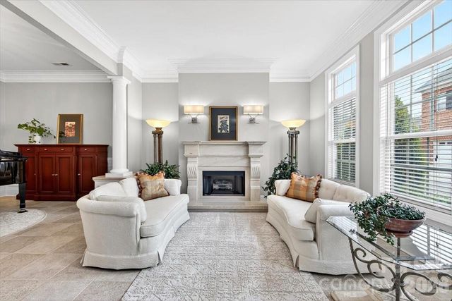 6415 Wakehurst Road, Charlotte, NC 28226