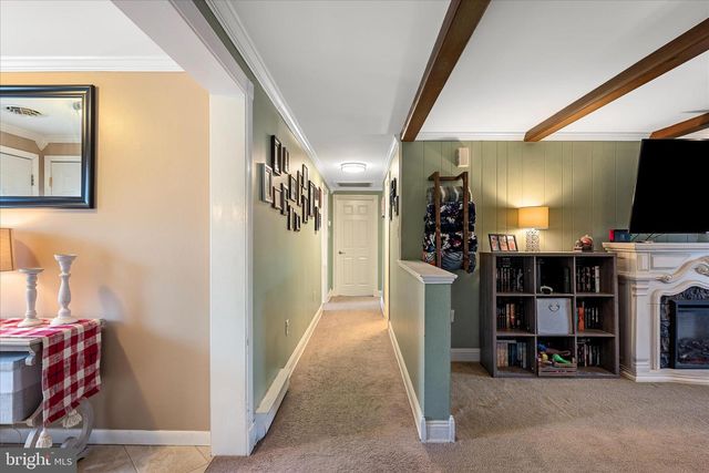 95 CECELIA ST, Toms Brook, VA 22660