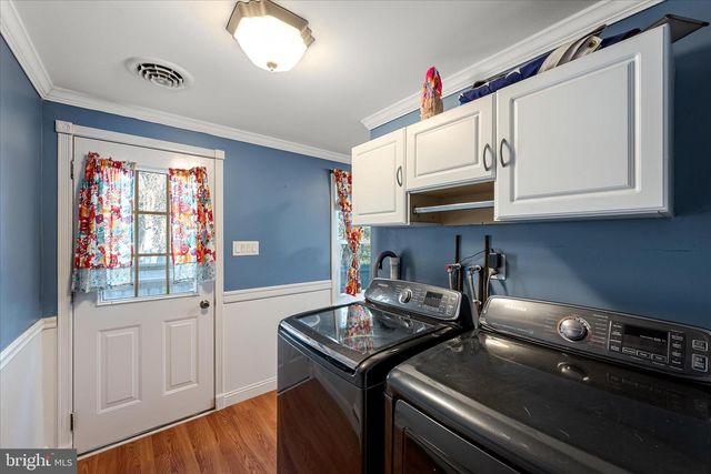 95 CECELIA ST, Toms Brook, VA 22660