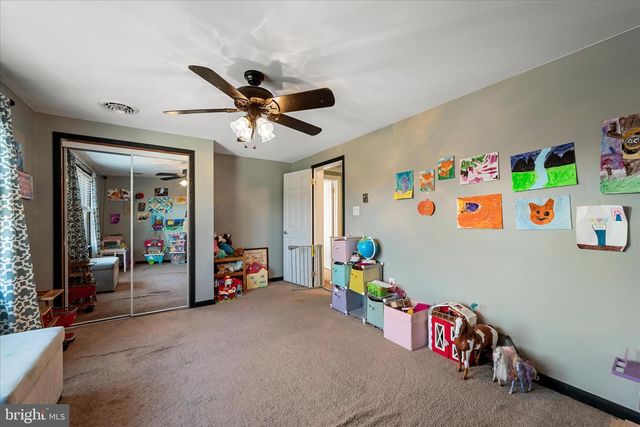 95 CECELIA ST, Toms Brook, VA 22660